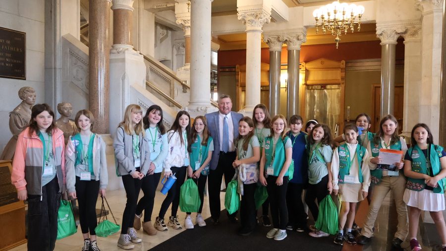 Senator Kissel with a large group of students at the State Capitol